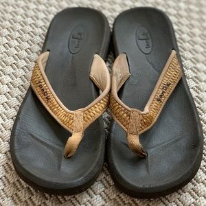 Sanuk Flip Flops